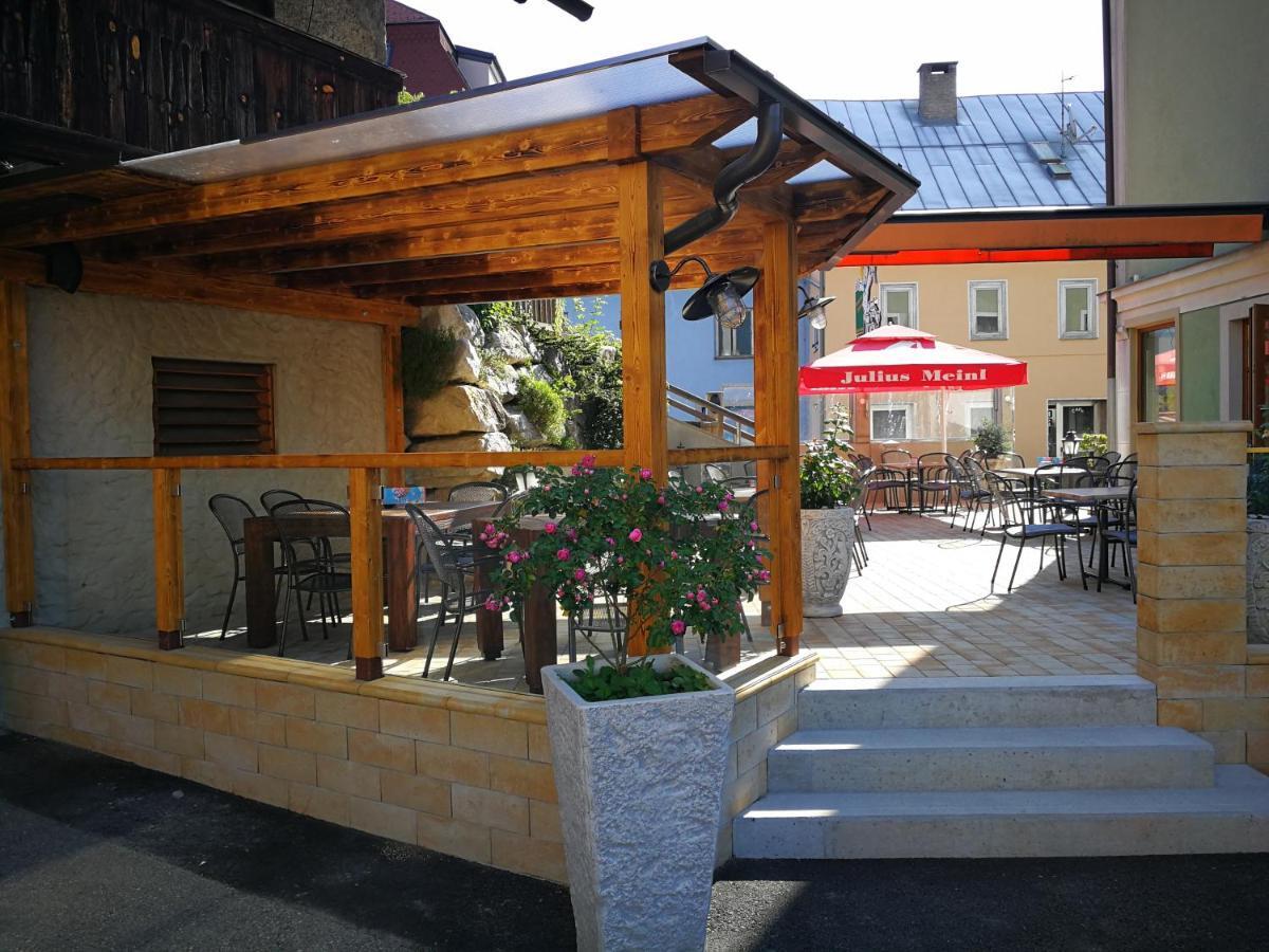 Gasthof Zentral Feistritz an der Drau Екстериор снимка